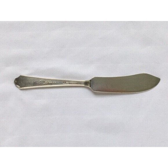 1847 ROGERS BROS INTL SILVERPLATE MASTER BUTTER KNIFE 1924 ANCESTRAL PATTERN 7" - Picture 5 of 9